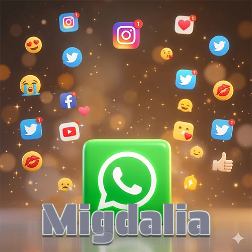 El logotipo de la aplicación WhatsApp domina la escena, rodeado por un divertido grupo de emojis voladores e iconos de redes sociales iluminados sobre un fondo dorado brillante. El nombre Migdalia está escrito en el diseño.