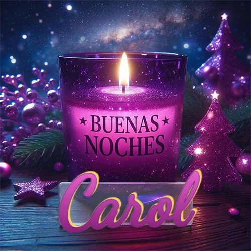Vela morada brillante dentro de un vaso de vidrio, con la frase 'BUENAS NOCHES', rodeada de adornos festivos brillantes y pequeños árboles de Navidad bajo un cielo nocturno estrellado. El nombre aparece en un marco de vidrio transparente rectangular debajo del vaso. Nombre personalizado: Carol. Vela morada brillante dentro de un vaso de vidrio, con la frase 'BUENAS NOCHES', rodeada de adornos festivos brillantes y pequeños árboles de Navidad bajo un cielo nocturno estrellado. El nombre aparece en un marco de vidrio transparente rectangular debajo del vaso. Nombre personalizado: Carol.