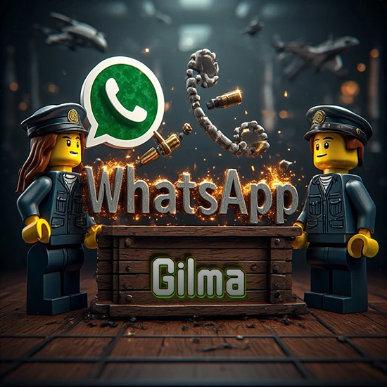 Dúo de policías Lego junto a una caja de madera. Chispas, logotipo de WhatsApp y un teléfono antiguo desarmándose en el aire. Nombre tallado en la parte frontal de la caja. Diseño con el nombre Gilma.
