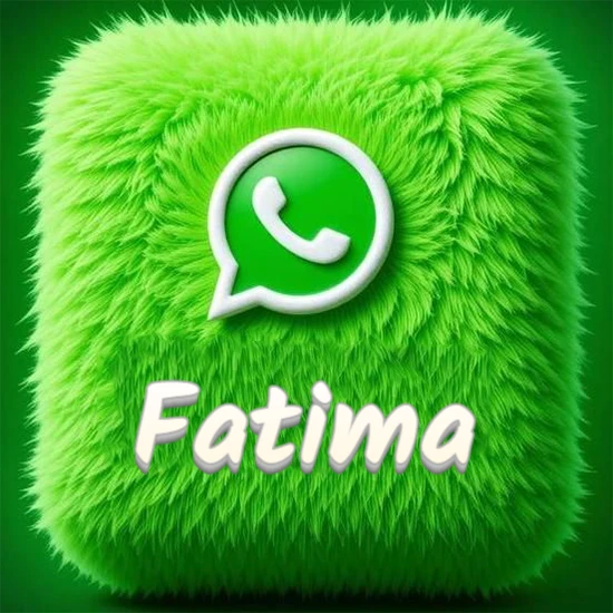 Cubo gigante cubierto de suave pelaje verde con el logotipo blanco de WhatsApp en 3D incrustado. Nombre en blanco suave que sigue la textura del pelaje en la parte inferior. Diseño con el nombre Fatima.