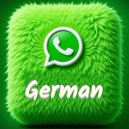 Cubo gigante cubierto de suave pelaje verde con el logotipo blanco de WhatsApp en 3D incrustado. Nombre en blanco suave que sigue la textura del pelaje en la parte inferior. Diseño con el nombre German.