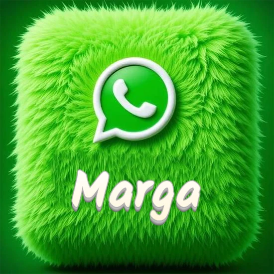 Cubo gigante cubierto de suave pelaje verde con el logotipo blanco de WhatsApp en 3D incrustado. Nombre en blanco suave que sigue la textura del pelaje en la parte inferior. Diseño con el nombre Marga.