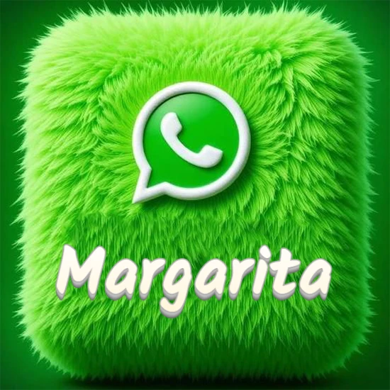 Cubo gigante cubierto de suave pelaje verde con el logotipo blanco de WhatsApp en 3D incrustado. Nombre en blanco suave que sigue la textura del pelaje en la parte inferior. Diseño con el nombre Margarita.