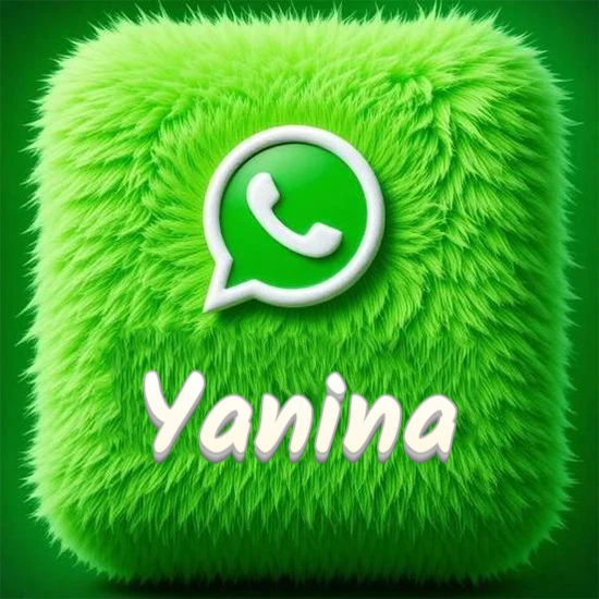 Cubo gigante cubierto de suave pelaje verde con el logotipo blanco de WhatsApp en 3D incrustado. Nombre en blanco suave que sigue la textura del pelaje en la parte inferior. Diseño con el nombre Yanina.