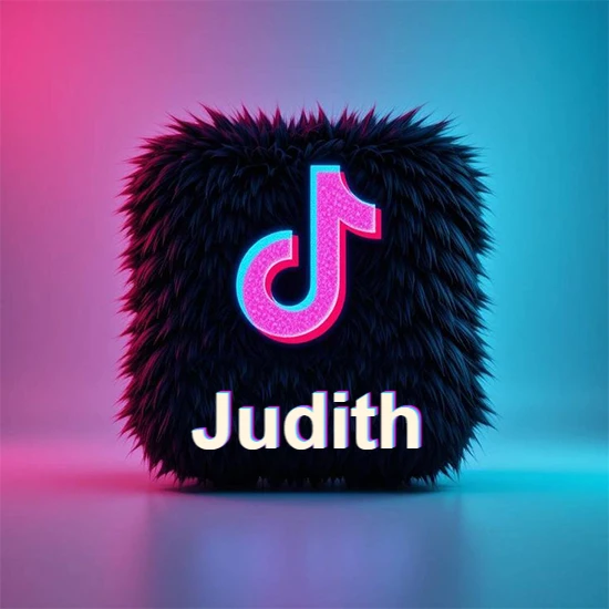Cubo de pelaje negro oscuro con logotipo brillante de TikTok en fucsia y turquesa. Fondo degradado rosa y azul. Nombre destacado en blanco brillante en la base. Diseño con el nombre Judith.