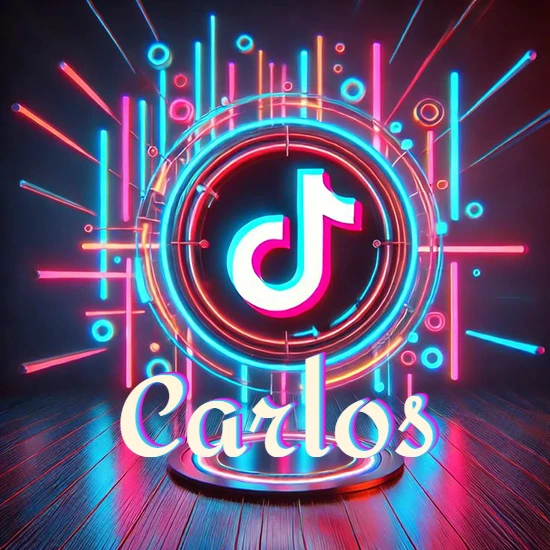 Escenario vibrante iluminado con luces de neón rojas y azules. Círculo de luz central con logotipo de TikTok. Nombre en una base circular iluminada sobre el suelo de madera. Diseño con el nombre Carlos.