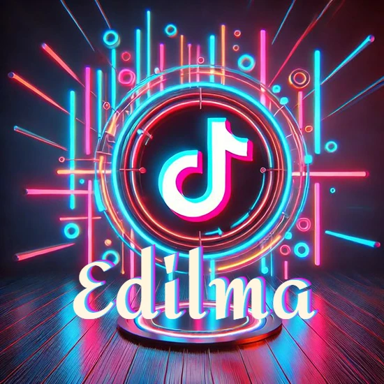 Escenario vibrante iluminado con luces de neón rojas y azules. Círculo de luz central con logotipo de TikTok. Nombre en una base circular iluminada sobre el suelo de madera. Diseño con el nombre Edilma.