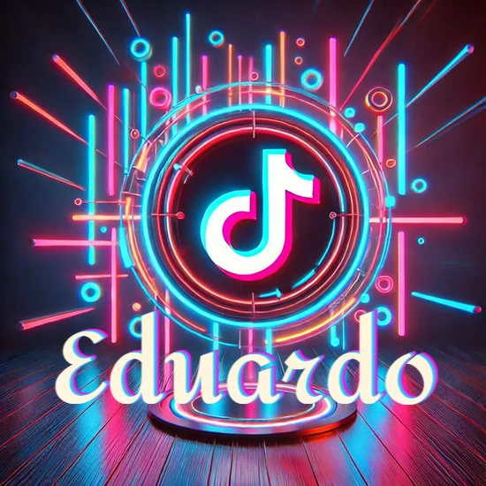 Escenario vibrante iluminado con luces de neón rojas y azules. Círculo de luz central con logotipo de TikTok. Nombre en una base circular iluminada sobre el suelo de madera. Diseño con el nombre Eduardo.