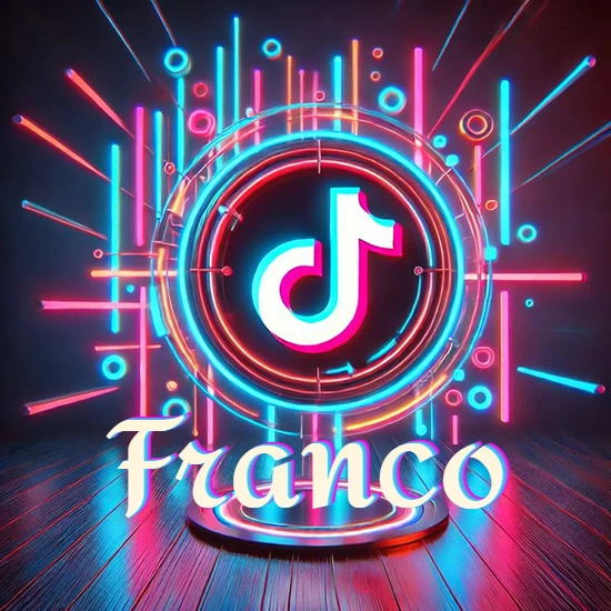 Escenario vibrante iluminado con luces de neón rojas y azules. Círculo de luz central con logotipo de TikTok. Nombre en una base circular iluminada sobre el suelo de madera. Diseño con el nombre Franco.