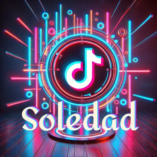 Escenario vibrante iluminado con luces de neón rojas y azules. Círculo de luz central con logotipo de TikTok. Nombre en una base circular iluminada sobre el suelo de madera. Diseño con el nombre Soledad.