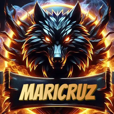 Diseño agresivo y poderoso de cabeza de lobo con ojos brillantes y halo de fuego, nombre incluido. - Maricruz