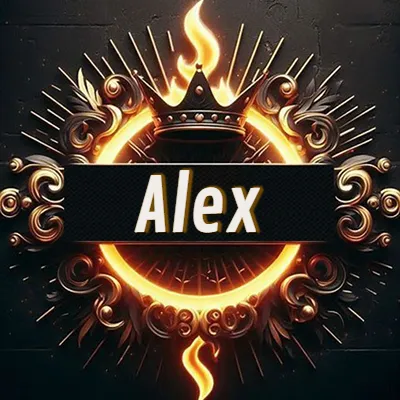 Panel artístico circular con una llama dorada y una corona negra en el centro, rodeado de ornamentos espirales dorados entrelazados que emanan una luz cálida sobre un fondo de muro de piedra oscura. El nombre Alex está escrito en blanco destacado dentro de un rectángulo negro horizontal que cruza la mitad del diseño circular.