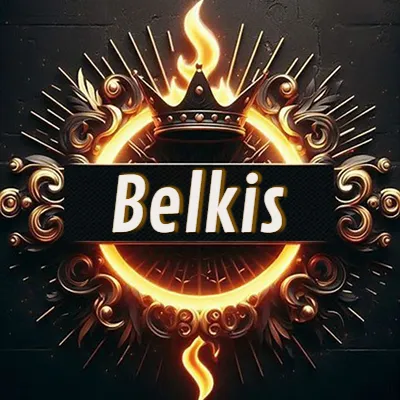 Diseño circular real con adornos dorados, llama de fuego detrás de una corona negra pequeña y nombre en blanco. - Belkis