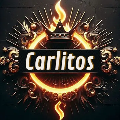 Diseño circular real con adornos dorados, llama de fuego detrás de una corona negra pequeña y nombre en blanco. - Carlitos