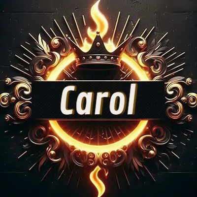 Diseño circular real con adornos dorados, llama de fuego detrás de una corona negra pequeña y nombre en blanco. - Caro