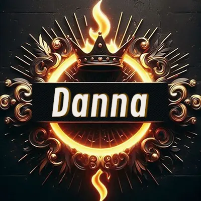 Diseño circular real con adornos dorados, llama de fuego detrás de una corona negra pequeña y nombre en blanco. - Danna