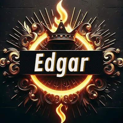 Diseño circular real con adornos dorados, llama de fuego detrás de una corona negra pequeña y nombre en blanco. - Edgar