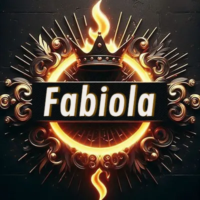 Diseño circular real con adornos dorados, llama de fuego detrás de una corona negra pequeña y nombre en blanco. - Fabio