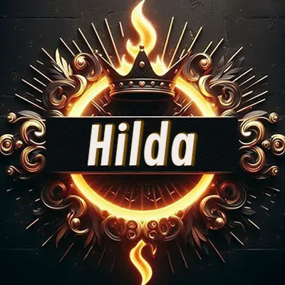 Diseño circular real con adornos dorados, llama de fuego detrás de una corona negra pequeña y nombre en blanco. - Hilda