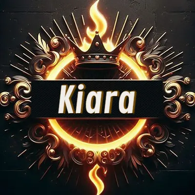 Diseño circular real con adornos dorados, llama de fuego detrás de una corona negra pequeña y nombre en blanco. - Kiara Diseño circular real con adornos dorados, llama de fuego detrás de una corona negra pequeña y nombre en blanco. - Kiara