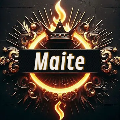 Diseño circular real con adornos dorados, llama de fuego detrás de una corona negra pequeña y nombre en blanco. - Maite