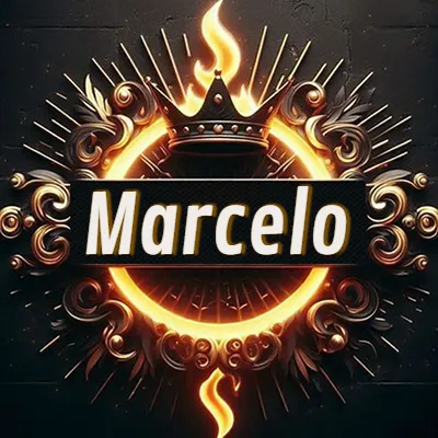 Diseño circular real con adornos dorados, llama de fuego detrás de una corona negra pequeña y nombre en blanco. - Marcelo