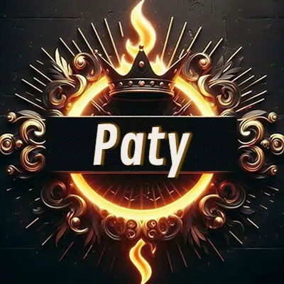Diseño circular real con adornos dorados, llama de fuego detrás de una corona negra pequeña y nombre en blanco. - Paty Diseño circular real con adornos dorados, llama de fuego detrás de una corona negra pequeña y nombre en blanco. - Paty