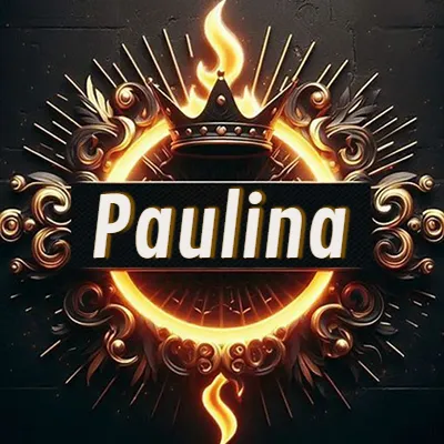 Diseño circular real con adornos dorados, llama de fuego detrás de una corona negra pequeña y nombre en blanco. - Paulina