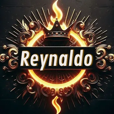 Diseño circular real con adornos dorados, llama de fuego detrás de una corona negra pequeña y nombre en blanco. - Reynaldo