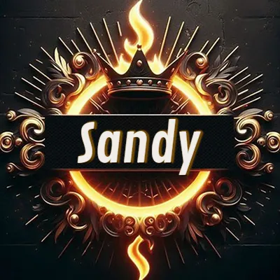 Diseño circular real con adornos dorados, llama de fuego detrás de una corona negra pequeña y nombre en blanco. - Sandy Diseño circular real con adornos dorados, llama de fuego detrás de una corona negra pequeña y nombre en blanco. - Sandy