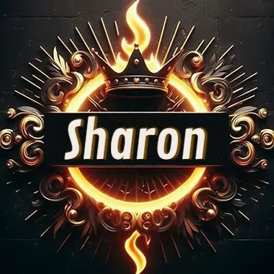 Diseño circular real con adornos dorados, llama de fuego detrás de una corona negra pequeña y nombre en blanco. - Sharon