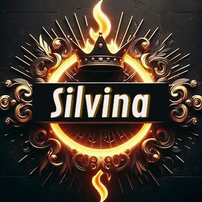 Diseño circular real con adornos dorados, llama de fuego detrás de una corona negra pequeña y nombre en blanco. - Silvina