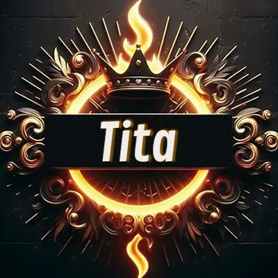 Diseño circular real con adornos dorados, llama de fuego detrás de una corona negra pequeña y nombre en blanco. - Tita