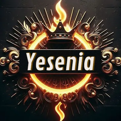 Diseño circular real con adornos dorados, llama de fuego detrás de una corona negra pequeña y nombre en blanco. - Yesenia