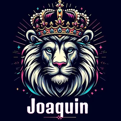 Rostro de león blanco y azul con expresiones serenas y seguras, llevando una corona real engastada con gemas púrpuras y perlas, con un fondo de líneas de luz coloridas que asemejan estrellas. El nombre Joaquin está escrito en una tipografía vertical simple debajo de la barbilla del león en el centro de la imagen.