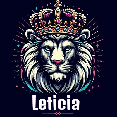 Dibujo majestuoso de león con corona enjoyada, rayos de luz detrás y nombre en la parte inferior. - Leticia