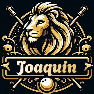 Logotipo clásico de un león dorado de perfil, dentro de un marco circular que incluye plumas o instrumentos de escritura cruzados en el fondo, con un estilo lujoso que combina negro y dorado. El nombre Joaquin está escrito en tipografía dorada suave dentro de un marco rectangular que cruza el diseño circular desde abajo.