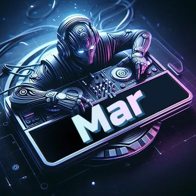 Personaje DJ robot con diseño futurista, usando auriculares y parado frente a una consola de música avanzada que emite luz azul neón y cables conectados. El nombre Mar está escrito en 3D destacado sobre la consola de música en la parte frontal de la imagen.